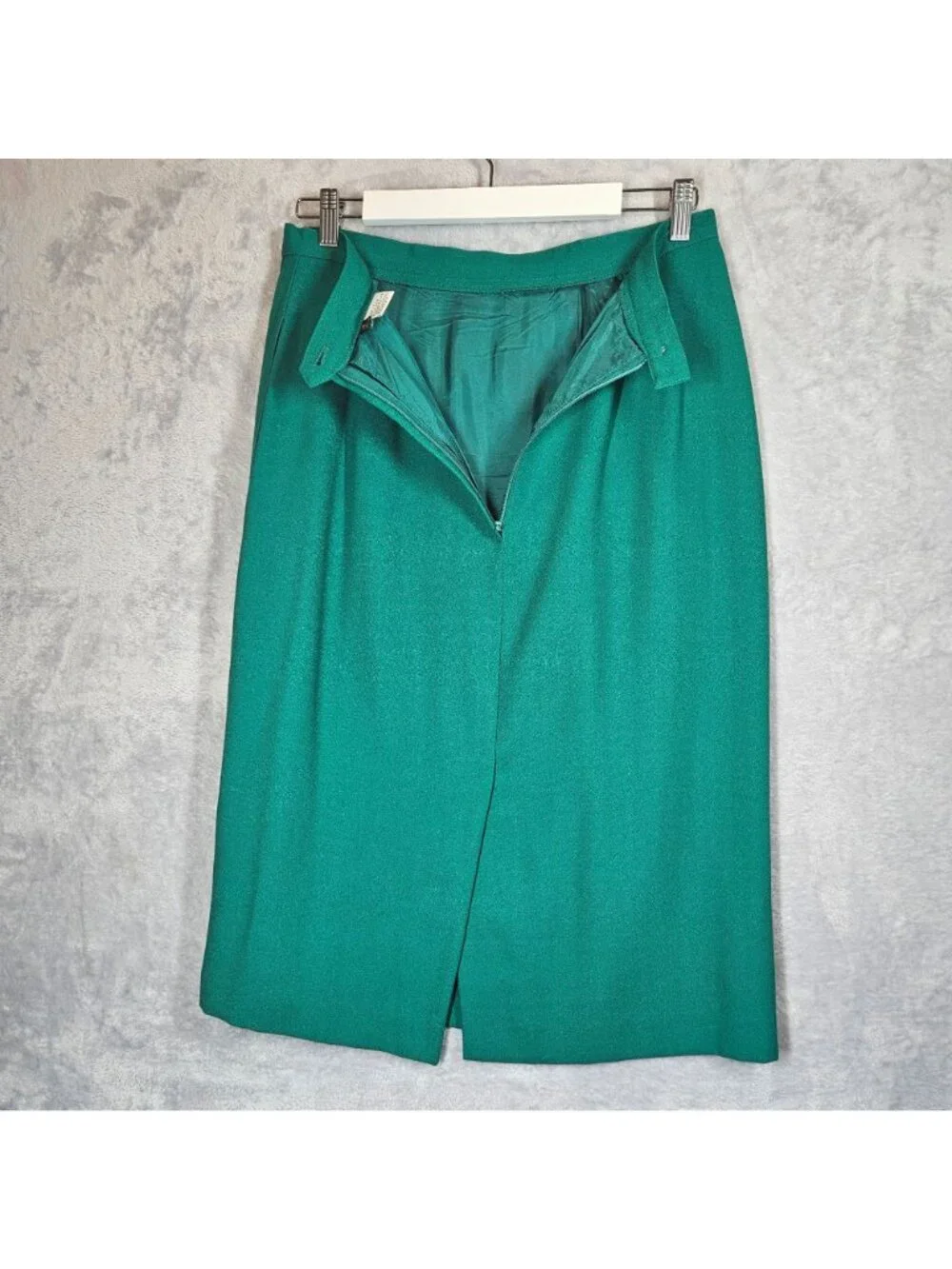 Kasper Womens 14 Green Embroidered Blazer Skirt Suit Set career formal